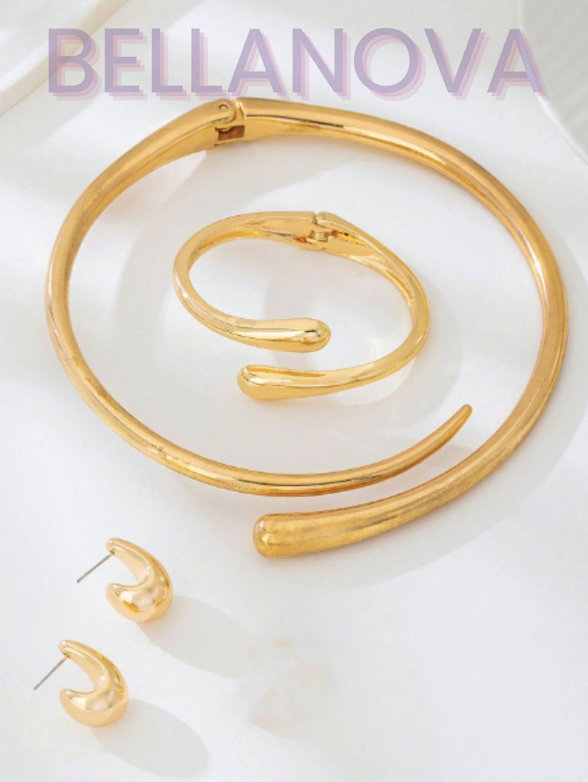 4-Piece Minimalist Chic Jewellery Set – 18k Gold-Plated + FREE UK Delivery