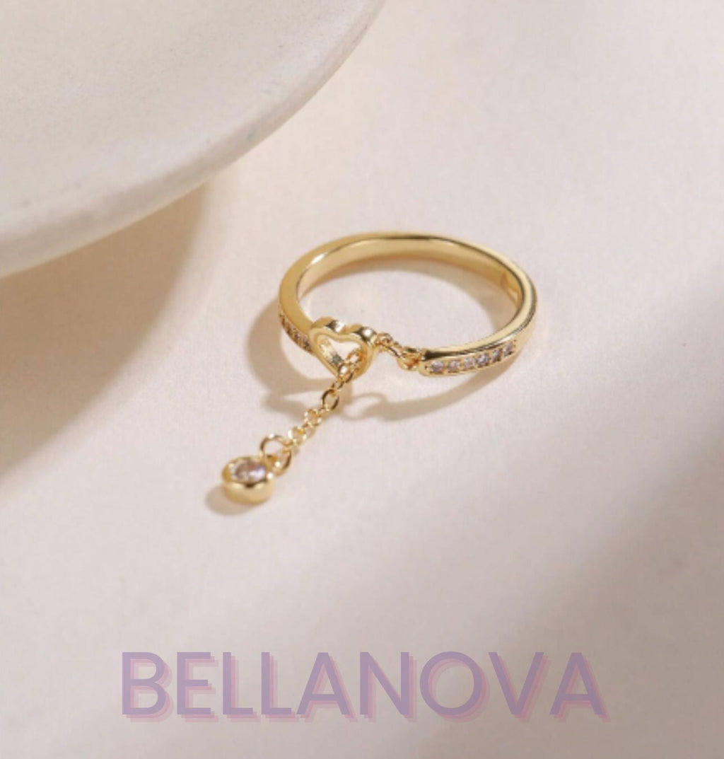 Swarovski™ Heart Solitaire Ring – 18k Gold-Plated + FREE UK Delivery