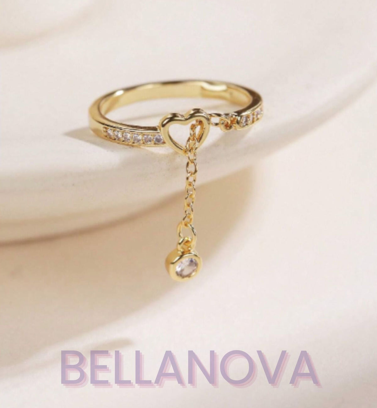 Swarovski™ Heart Solitaire Ring – 18k Gold-Plated + FREE UK Delivery