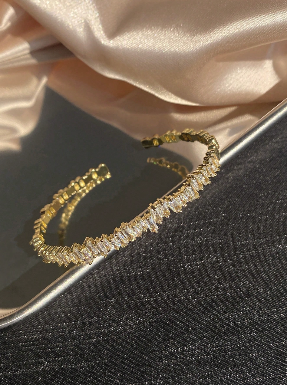 [NEW] Classic Swarovski™ Bangle – Cubic Zirconia – 18k Gold-Plated + FREE UK Delivery