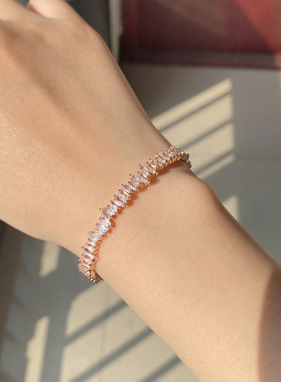 [NEW] Classic Swarovski™ Bangle – Cubic Zirconia – 18k Gold-Plated + FREE UK Delivery