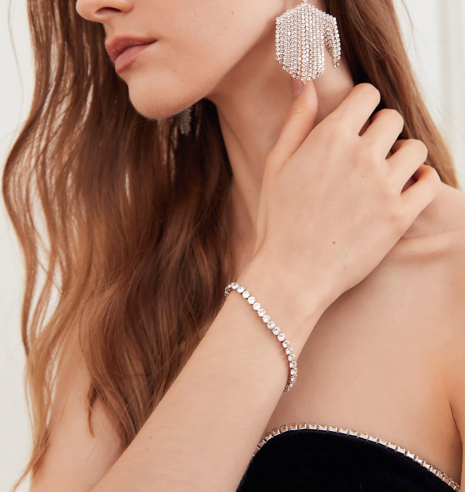 [NEW] Bridge Swarovski™ Bangle – Cubic Zirconia – 18k Gold-Plated + FREE UK Delivery