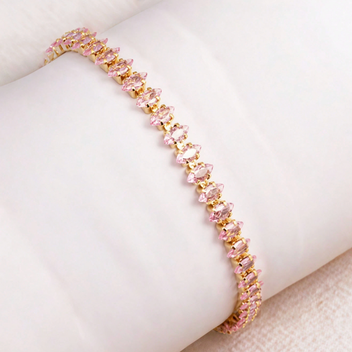 [NEW] Milano Swarovski™ Bangle – Cubic Zirconia – 18k Gold-Plated + FREE UK Delivery